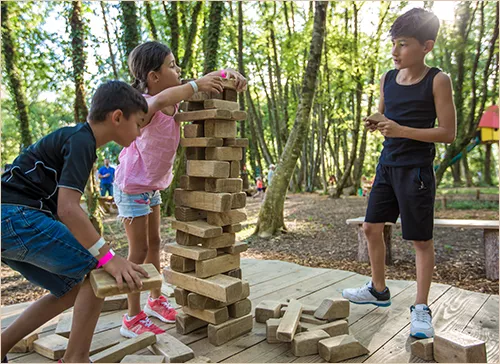 Jeux au sol au Criq'Parc